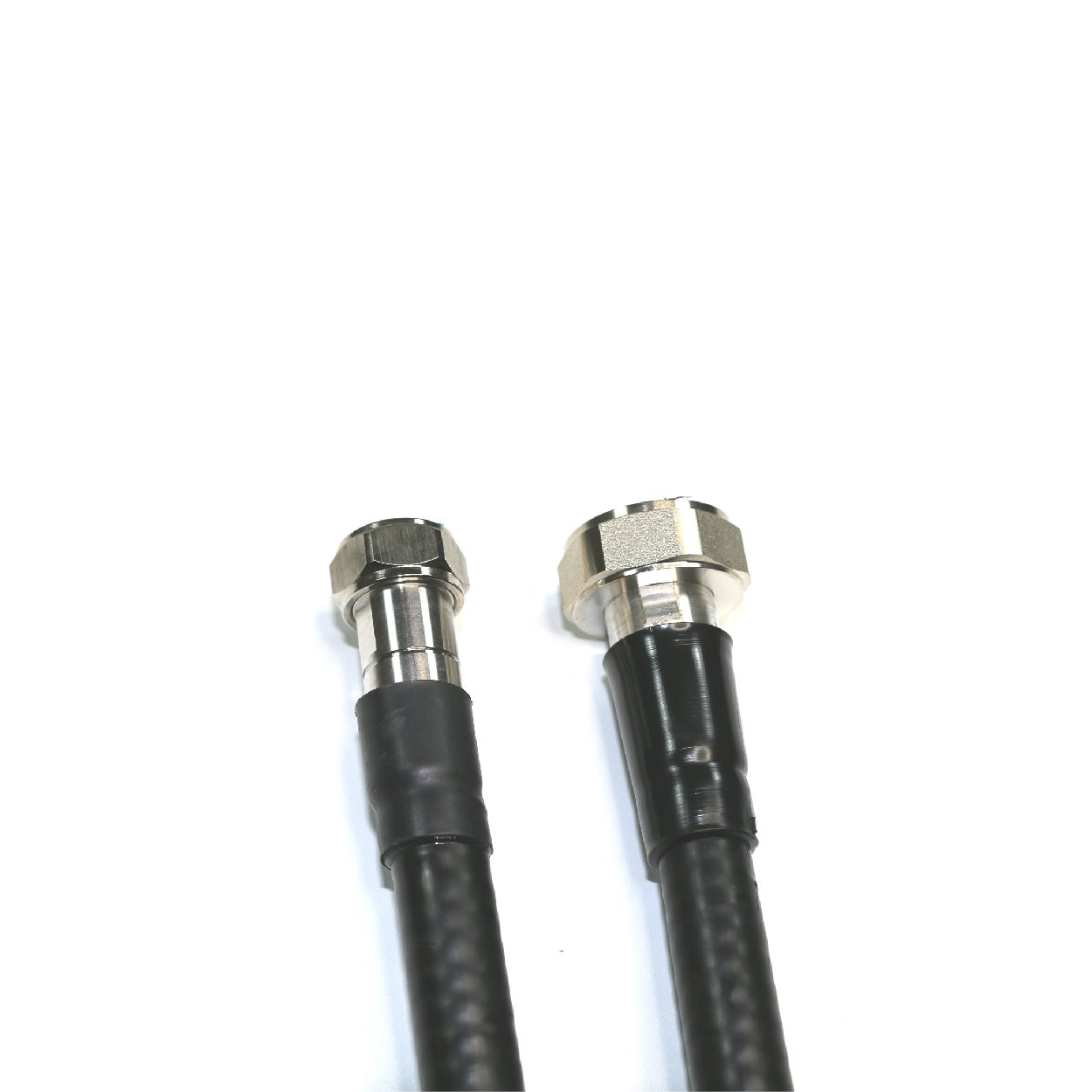 CONECTOR MACHO A MACHO